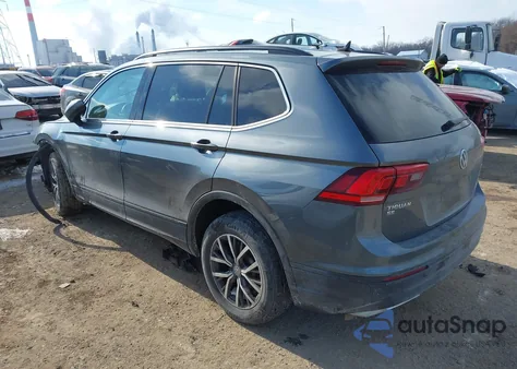 2019 Volkswagen Tiguan 2.0T Se/2.0T Sel/2.0T Sel R-Line/2.0T Sel R-Line Black z USA, uszkodzony, nr VIN 3VV2B7AX9KM088555